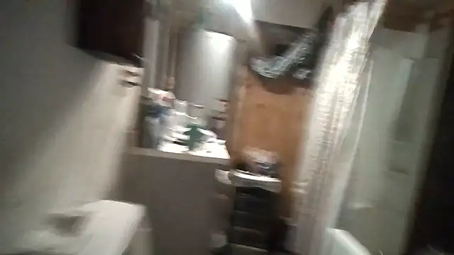 Quuwavve online show from March 2026 03:57:02 AM