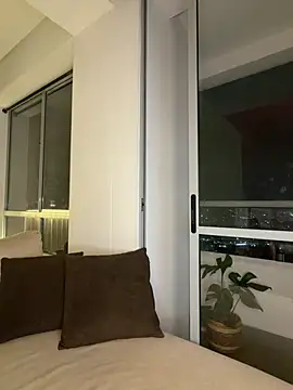 karymoron online show from April 2026 05:23:01 AM