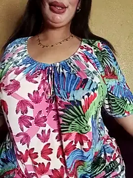 Snapshot of charmoutak_nada chatting on May 2026 09:00:02 PM charmoutak nada online show from May 2026 09:00:02 PM