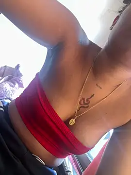 luucywilliams online show from March 2026 04:57:01 PM