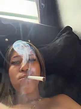 vicky bass  online show from April 2026 07:48:01 PM