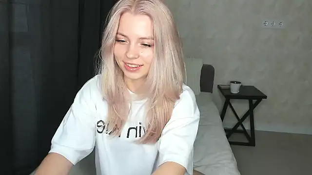 MinionFriend online show from January 2026 11:34:01 AM