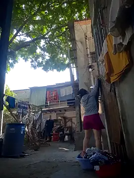 Snapshot of lina_loveee chatting on February 2026 07:07:01 AM lina loveee online show from February 2026 07:07:01 AM