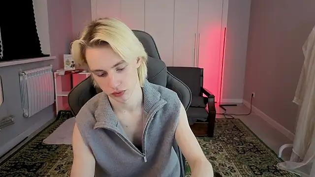 lucidangelok1 online show from March 2026 01:17:01 PM