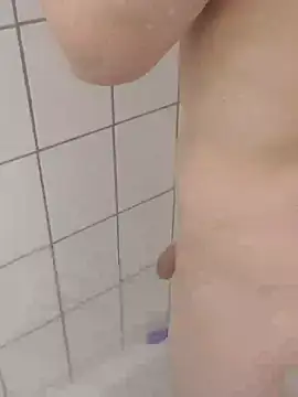 Snapshot of MisterManP chatting on March 2026 04:07:02 PM MisterManP online show from March 2026 04:07:02 PM