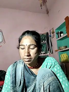 lodhi8080 online show from February 2026 11:32:01 PM