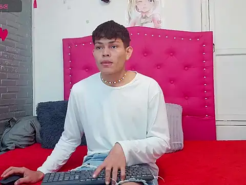 brosscams2025 online show from February 2026 02:31:02 PM