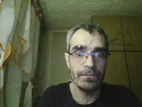 Snapshot of Gattuzoman85 chatting on April 2026 08:20:02 PM Gattuzoman85 online show from April 2026 08:20:02 PM