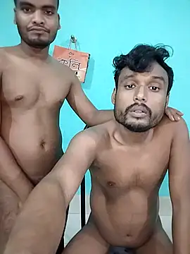 Snapshot of soft_couple778 chatting on May 2026 05:28:02 PM soft couple778 online show from May 2026 05:28:02 PM