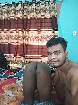 Snapshot of soft_couple778 chatting on May 2026 04:21:01 AM soft couple778 online show from May 2026 04:21:01 AM
