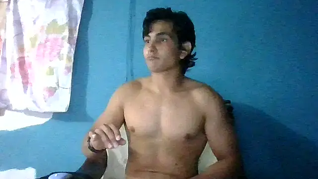 Xaviervtg online show from April 2026 01:37:02 AM