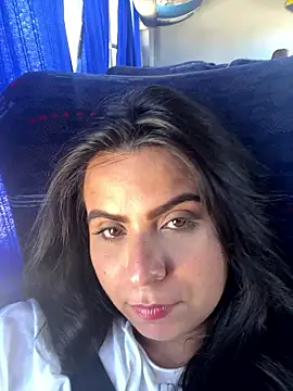 HellenaTinoco online show from January 2026 01:27:01 PM