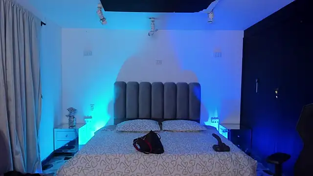 Snapshot of ThaliaBrookss_ chatting on June 2026 05:23:02 AM ThaliaBrookss online show from June 2026 05:23:02 AM