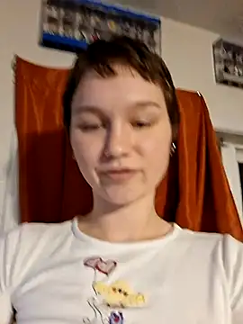 SugarNCinnamon online show from May 2026 11:23:04 PM