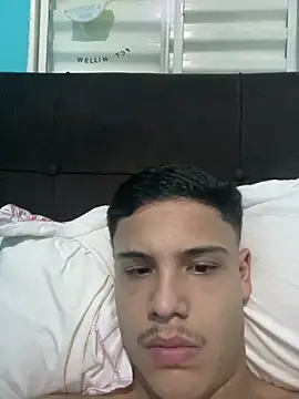 Wellington00  online show from March 2026 01:01:01 AM