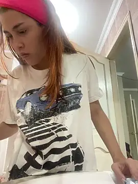 CrystalFairy007 online show from May 2026 03:45:01 AM