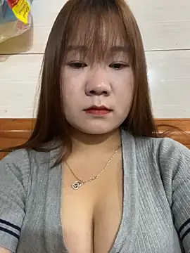 Liness101 online show from April 2026 02:28:02 AM