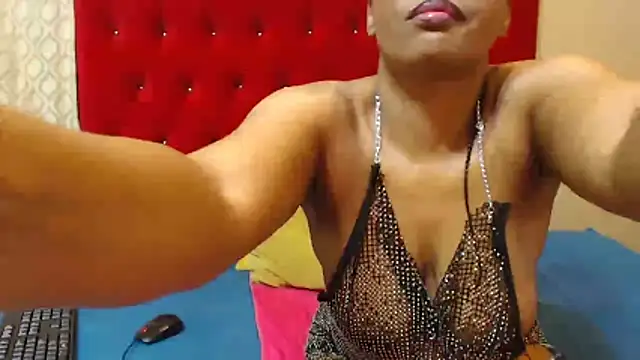 Hotsexyberry25 online show from April 2026 05:29:01 PM