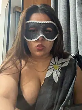 itsNaughty-Mia online show from January 2026 06:10:01 PM