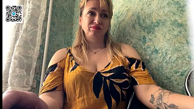 Lapussia  online show from April 2026 10:29:02 AM