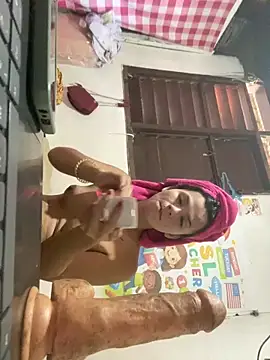 HugeNipsRosalinda online show from April 2026 07:46:01 AM