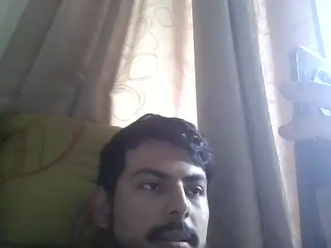 Mateotubbe online show from May 2026 09:43:01 PM