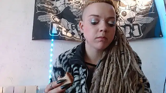 Snapshot of spiralhokkaido23 chatting on February 2026 08:13:01 AM spiralhokkaido23 online show from February 2026 08:13:01 AM