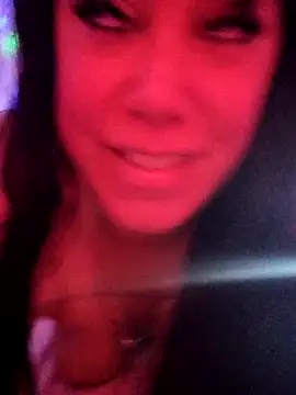 daaibabyxxx online show from April 2026 01:00:02 PM