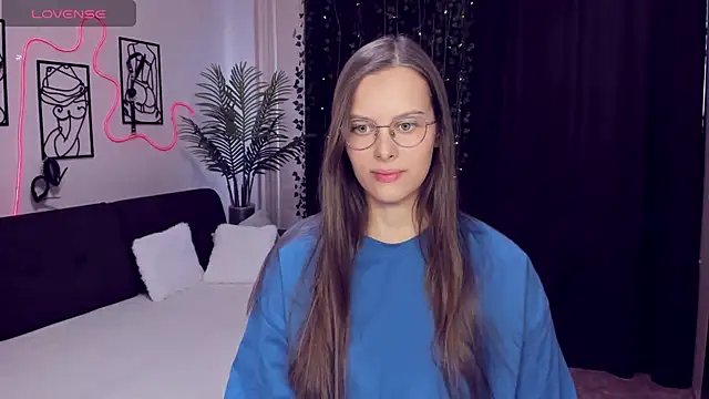 AyumiBlossom online show from February 2026 11:18:01 AM