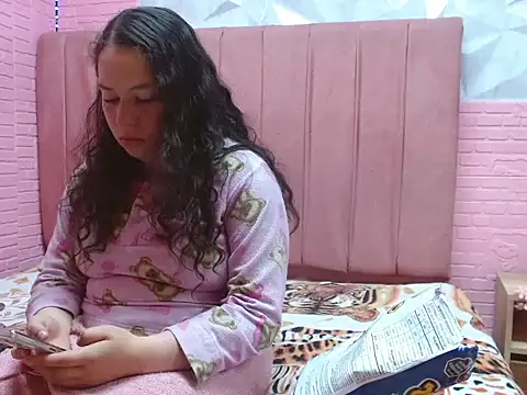 Snapshot of musaleva303av chatting on January 2026 02:37:01 AM musaleva303av online show from January 2026 02:37:01 AM