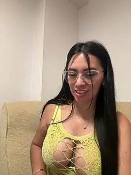 nataliia queen  online show from May 2026 07:15:02 AM