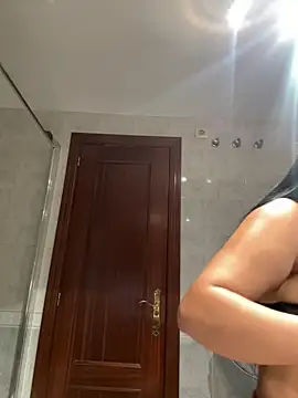 nataliia queen  online show from June 2026 01:19:02 AM