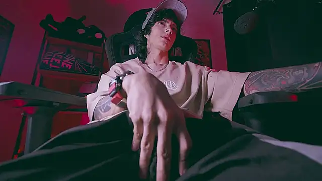 Olliver   y online show from March 2026 07:48:02 AM