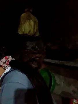 vanvan005 online show from March 2026 12:01:02 PM