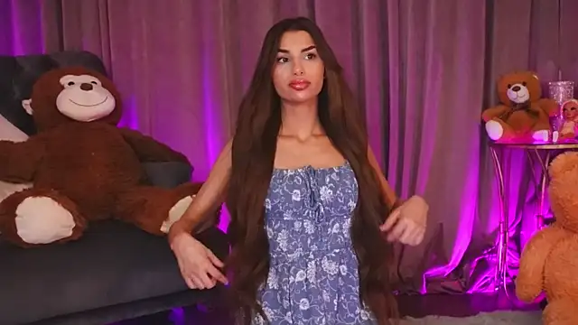 ZariaaVera online show from May 2026 07:42:01 PM