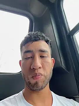 liam bronw online show from March 2026 07:06:02 PM