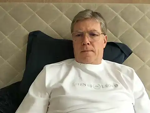 Snapshot of abibull chatting on March 2026 12:01:02 PM abibull online show from March 2026 12:01:02 PM