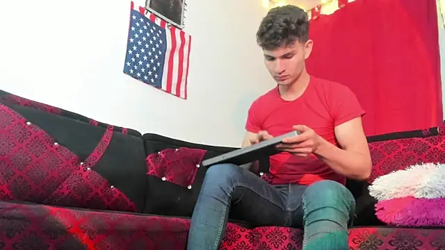 Snapshot of camilo_model chatting on January 2026 03:05:02 PM camilo model online show from January 2026 03:05:02 PM