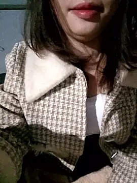 Snapshot of Happy_sweet1 chatting on January 2026 09:50:02 PM Happy sweet1 online show from January 2026 09:50:02 PM