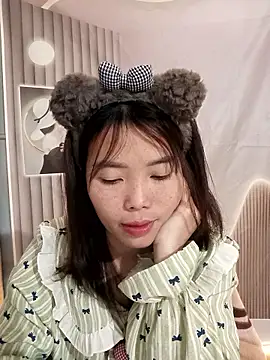 Snapshot of Happy_sweet1 chatting on January 2026 02:17:01 AM Happy sweet1 online show from January 2026 02:17:01 AM