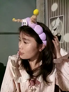 Snapshot of Happy_sweet1 chatting on January 2026 02:55:02 PM Happy sweet1 online show from January 2026 02:55:02 PM