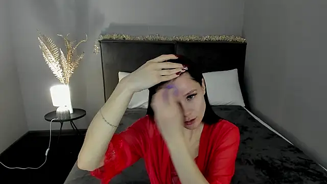 Snapshot of SkinyJoys chatting on February 2026 01:54:01 AM SkinyJoys online show from February 2026 01:54:01 AM