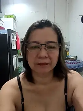 Snapshot of Olivia_74 chatting on January 2026 02:10:01 PM Olivia 74 online show from January 2026 02:10:01 PM