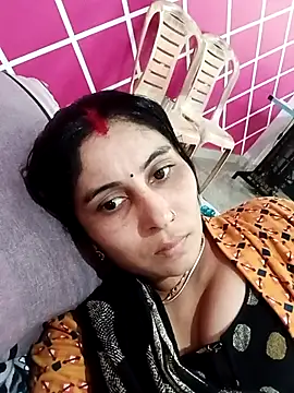 Hot ree85 online show from February 2026 08:33:02 AM