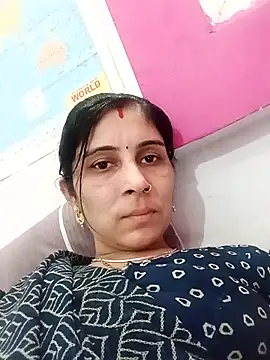 Hot ree85 online show from March 2026 06:52:02 AM