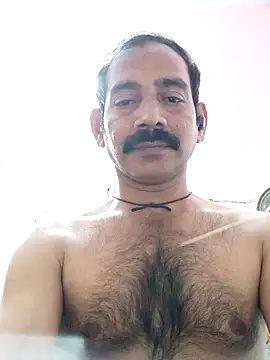 Mdsalu47 online show from January 2026 06:11:02 PM