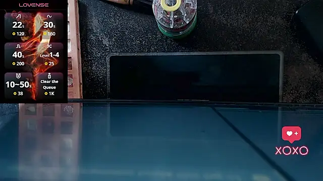 Snapshot of Naughty_QueenXoXo chatting on January 2026 02:41:02 PM Naughty QueenXoXo online show from January 2026 02:41:02 PM