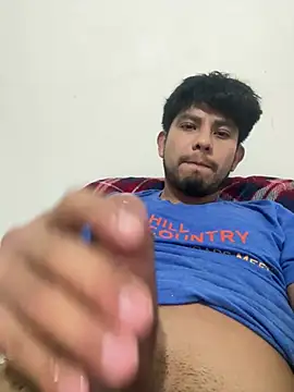 Snapshot of Eddeen chatting on January 2026 08:52:01 AM Eddeen online show from January 2026 08:52:01 AM