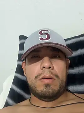 Snapshot of Eddeen chatting on March 2026 06:26:01 PM Eddeen online show from March 2026 06:26:01 PM