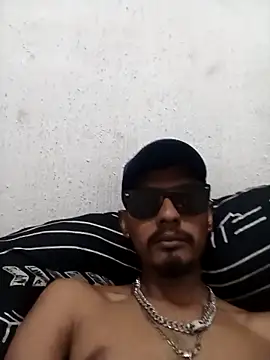 Snapshot of pitocorto2000 chatting on March 2026 11:07:02 PM pitocorto2000 online show from March 2026 11:07:02 PM